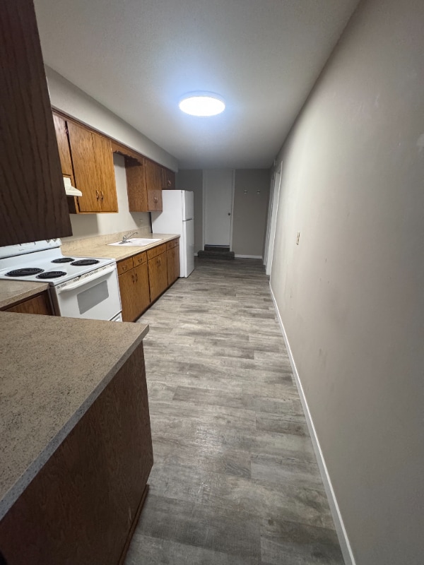 Building Photo - 11 Glen St NW