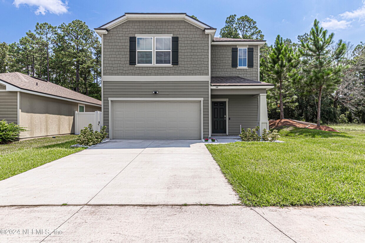 Foto principal - 890 Riley Rd
