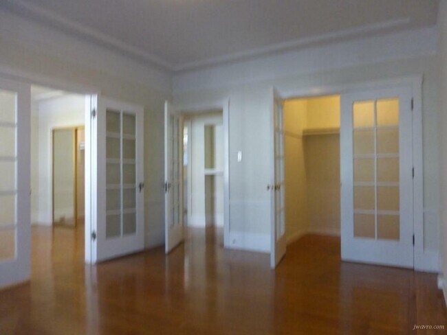 Foto del edificio - 225 Irving St