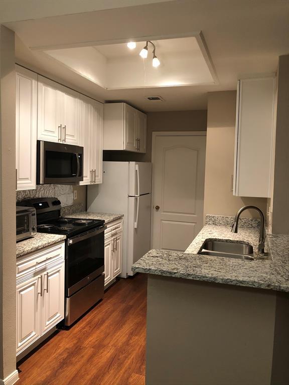 Foto del edificio - 6000 Shepherd Mountain Cove