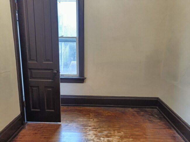 Foto del edificio - 1221-1223 N 28th St