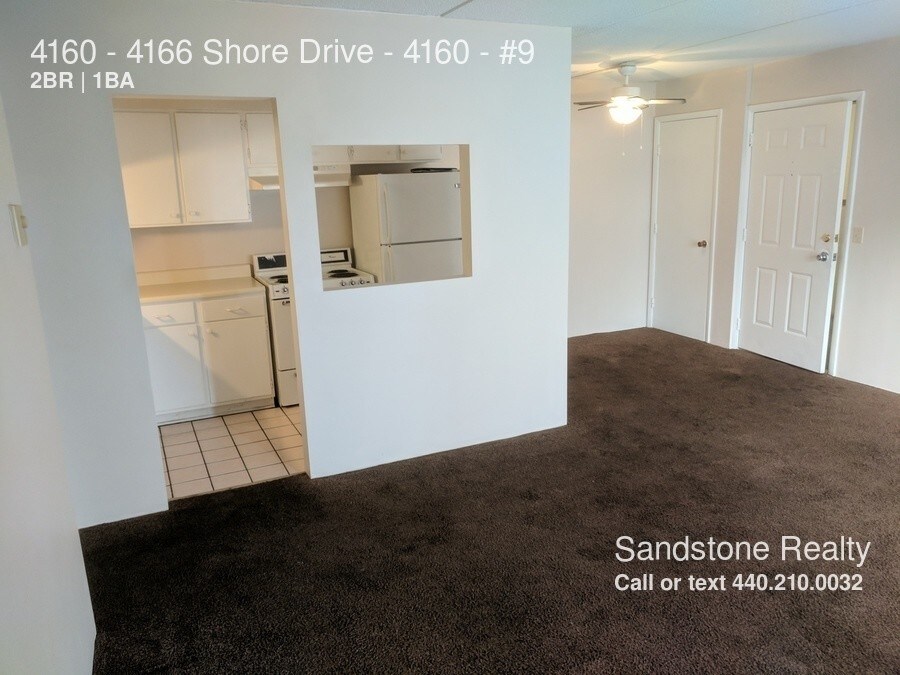 Right on the lake!! Section 8 Welcome! - Right on the lake!!  Section 8 Welcome!
