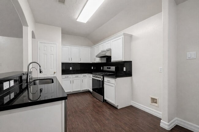 Building Photo - 10130 Williams Field Dr