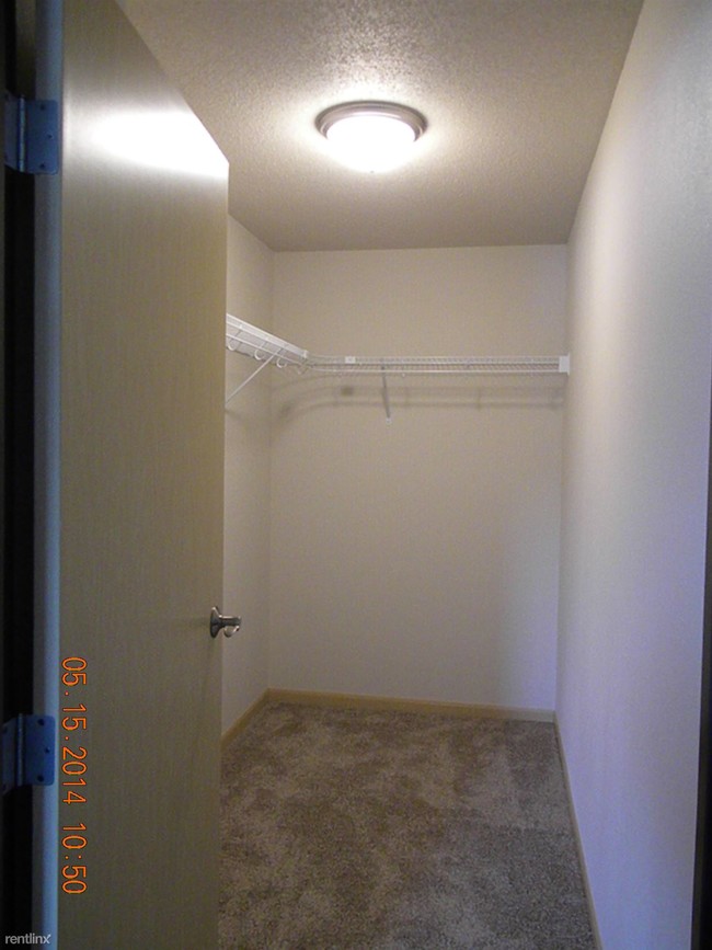 Building Photo - 316 13th St SW