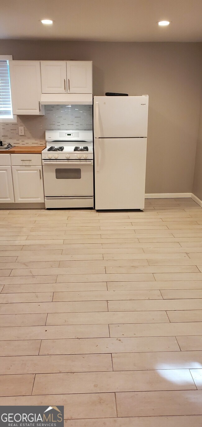 Foto del edificio - 1125 West Ave SW