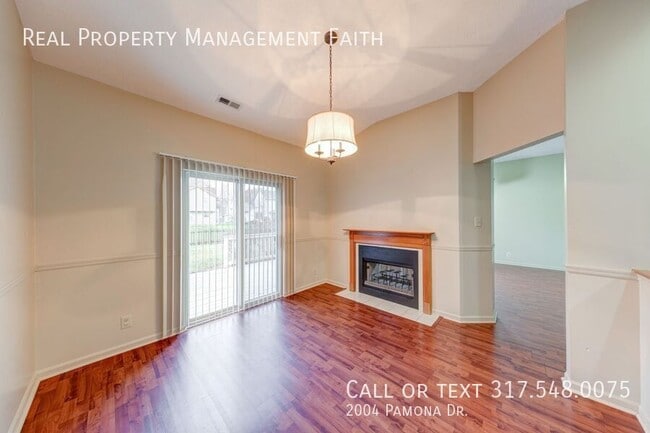 Building Photo - 2004 Pamona Dr