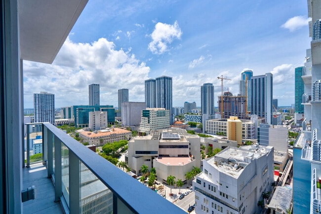 Foto del edificio - 209 NE 3rd St