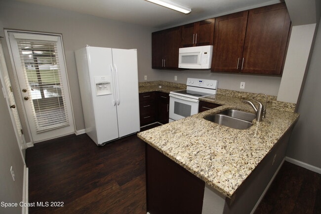 Building Photo - 1265 Luminary Cir