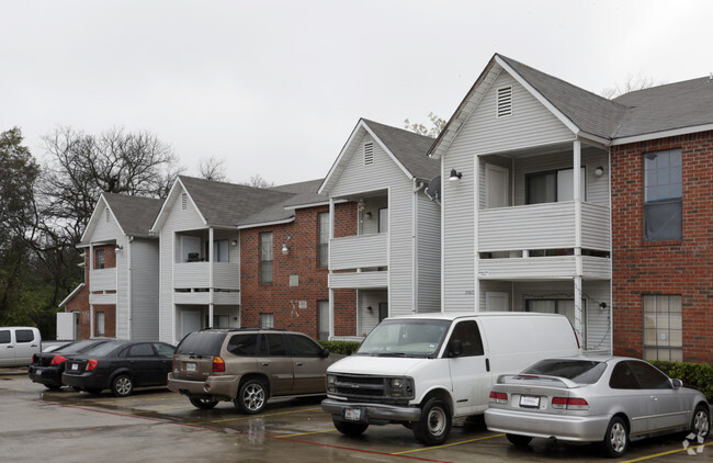 Building Photo - McNeil Star Apartments