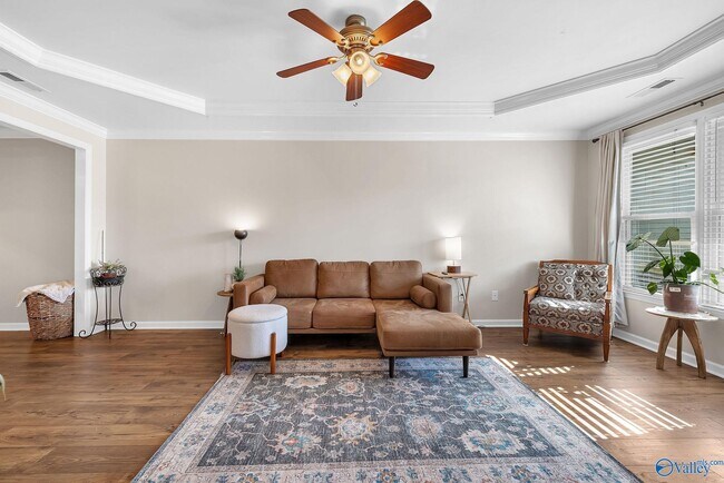 Foto del edificio - 1512 Forestview Dr SW