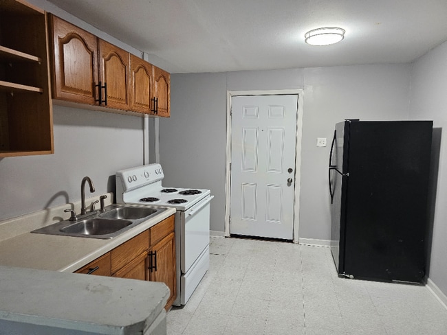 Foto del edificio - 117 Hamilton Cir