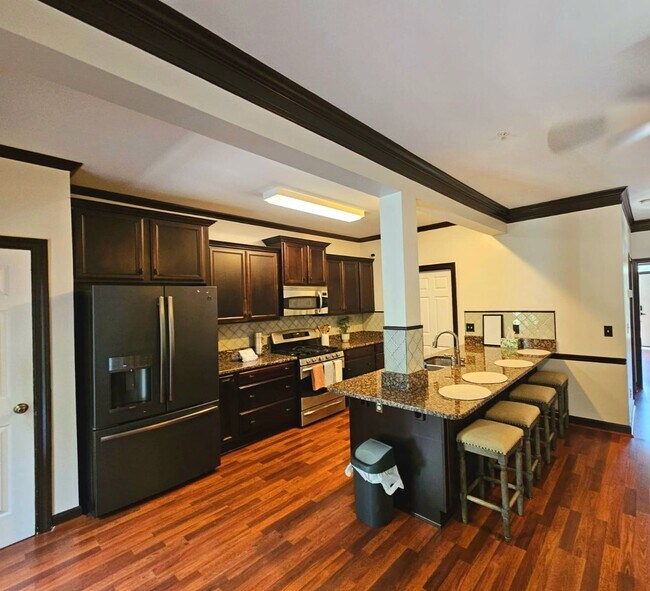 Foto del edificio - 260 Manning Rd SW