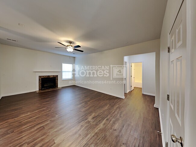 Foto del edificio - 1414 Moss Creek Drive