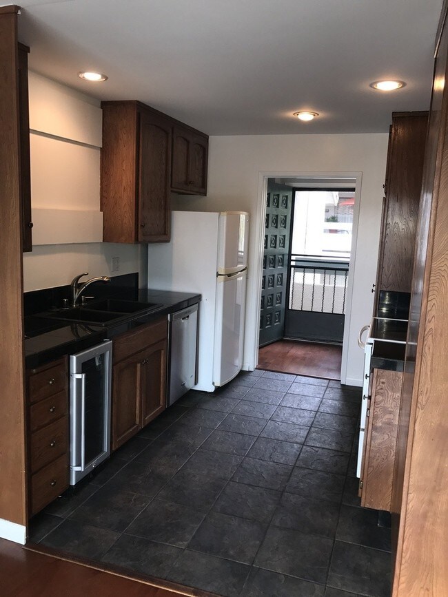 Building Photo - 2306 Altisma Way
