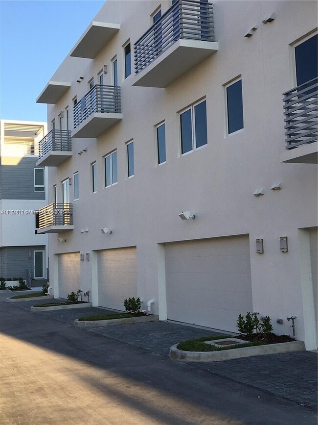 Building Photo - 9181 NW 33rd St
