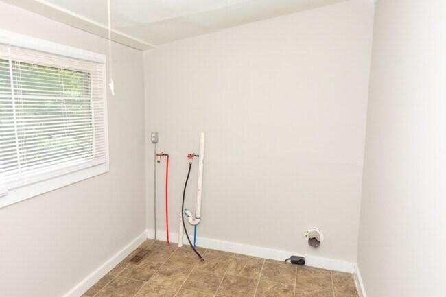 Foto del edificio - 507 Horton Pl NW
