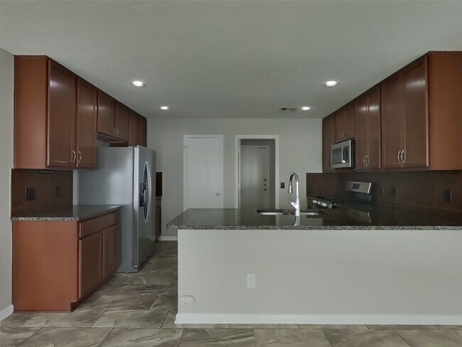 Building Photo - 19325 Cascade Green Ct