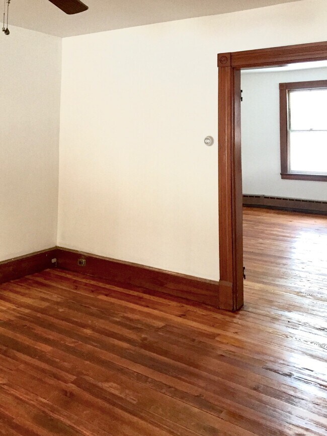 100 Rockwell St Winsted, CT 06098 Alquileres en Winsted, CT