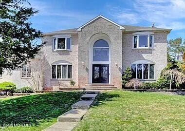 Foto del edificio - 7 Quaker Hill Rd
