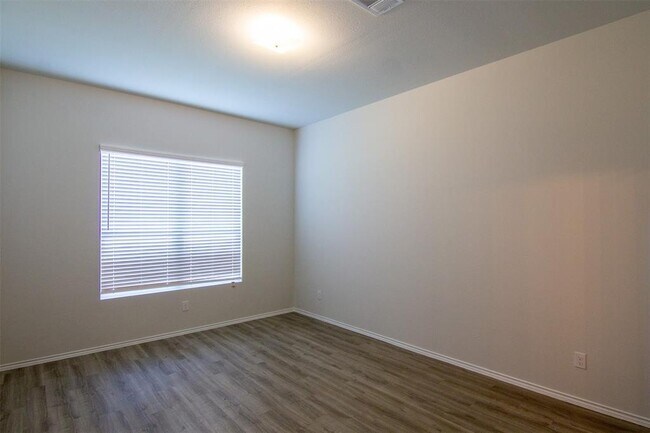 Foto del edificio - 4902 Giant Sequoia Way