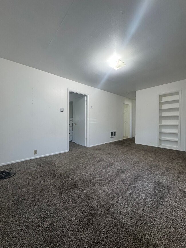 Foto del edificio - Pet-Friendly 1-Bedroom House