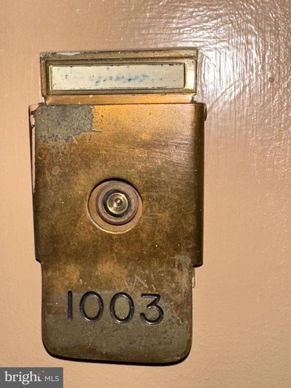 Building Photo - 522 21st St NW