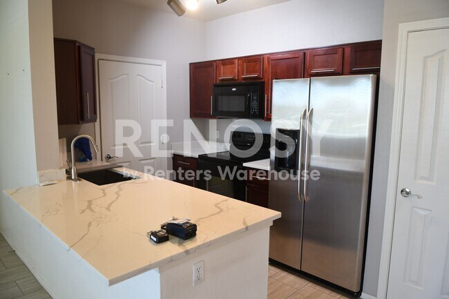 Foto del edificio - 16013 S Desert Foothills Pkwy