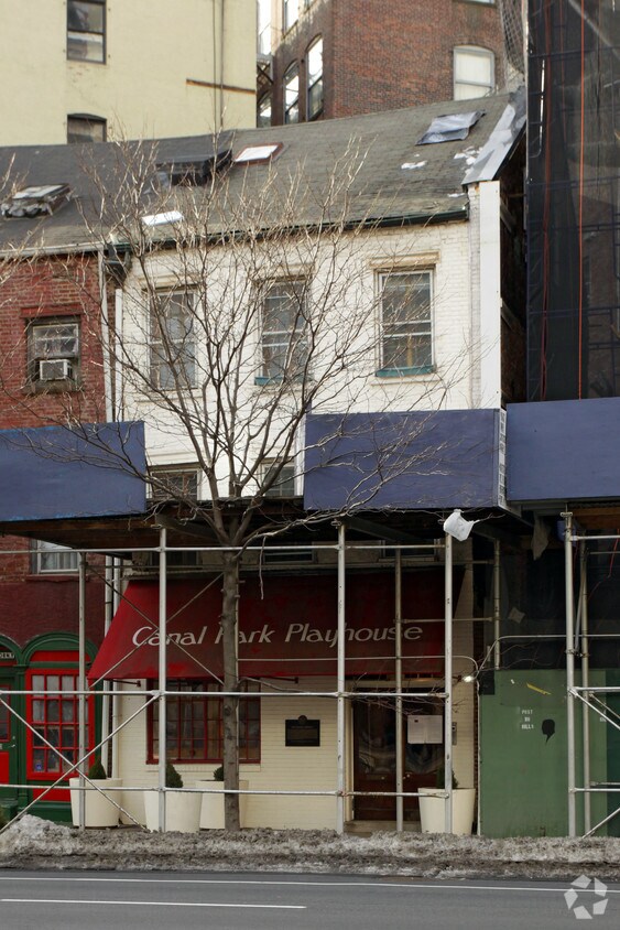 Building Photo - 508 Canal St