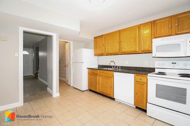 Building Photo - 3 br, 2.5 bath House - 1840 ARWELL CT D