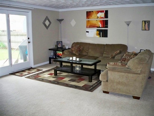 Building Photo - 6148 Troy Pike