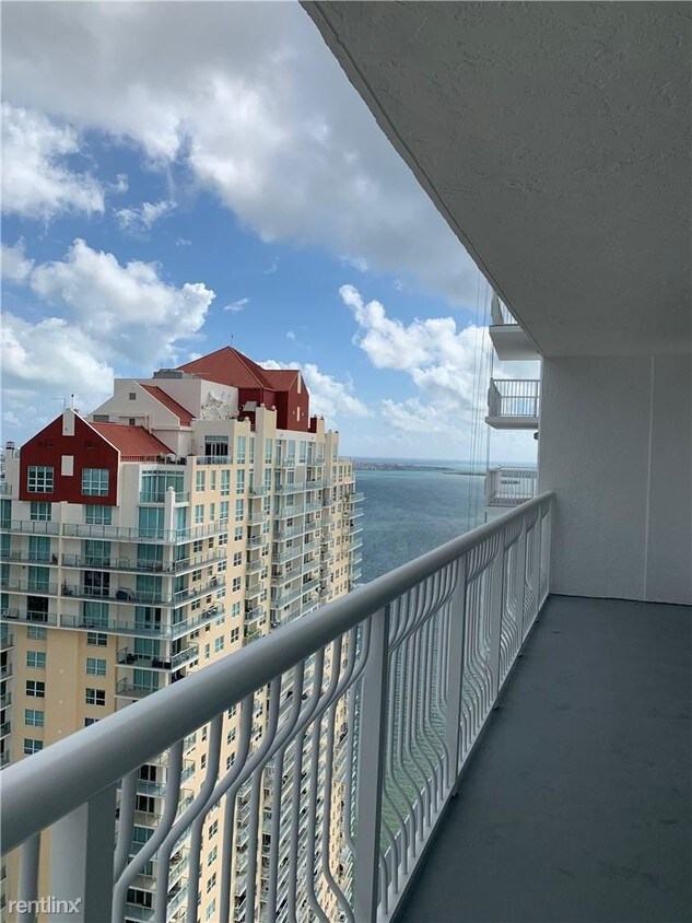 1 br, 1 bath - The Club At Brickell Bayplaza - 1 br, 1 bath  - The Club At Brickell Bayplaza
