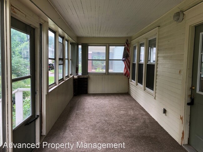 Building Photo - 3 br, 2 bath House - 307 N 16th St A Unit A