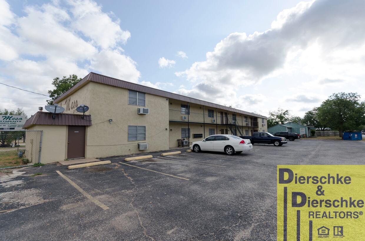 Primary Photo - LaMesa Apartments