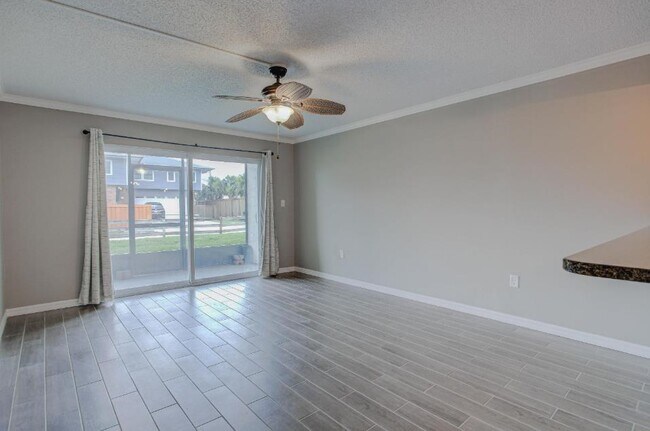 Foto del edificio - 7175-7A1a A1A S