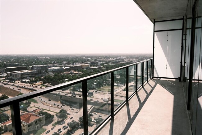 Foto del edificio - 610 Davis St