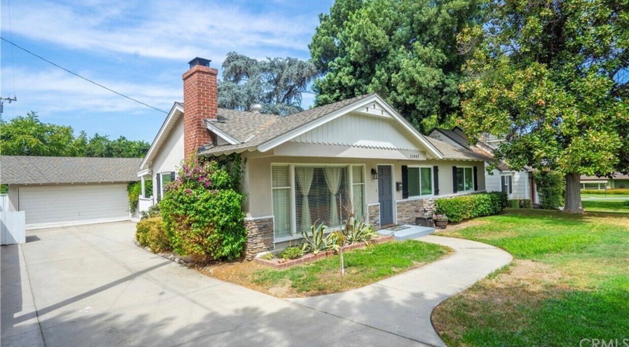 Foto principal - 11442 Anderson St