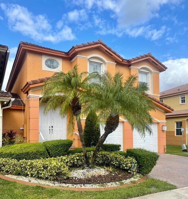 Foto del edificio - 11043 NW 86th Terrace