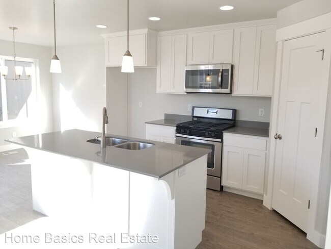 Foto del edificio - 3 br, 2.5 bath House - 4991 W Tobago Lane