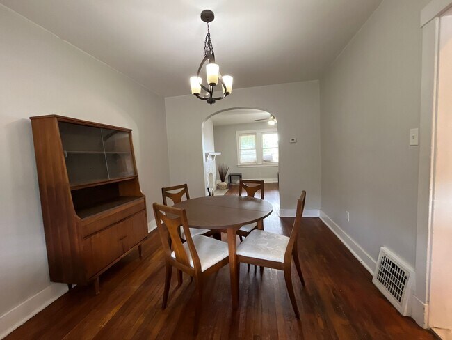 Foto del edificio - 516 Belgreen Pl