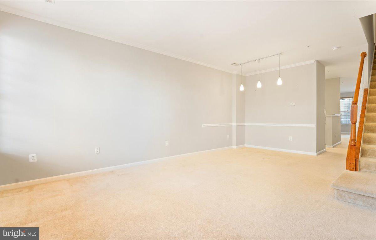 Foto principal - 2651 Park Tower Dr