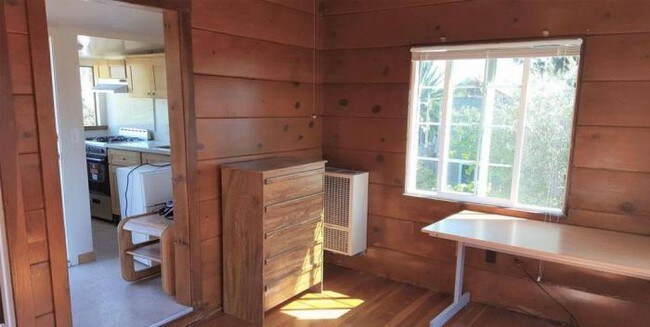 Building Photo - bedroom in Berkeley CA 94703