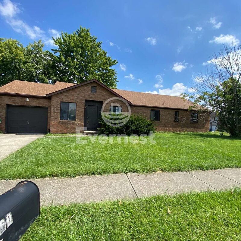 Primary Photo - 5760 Ponderosa Dr