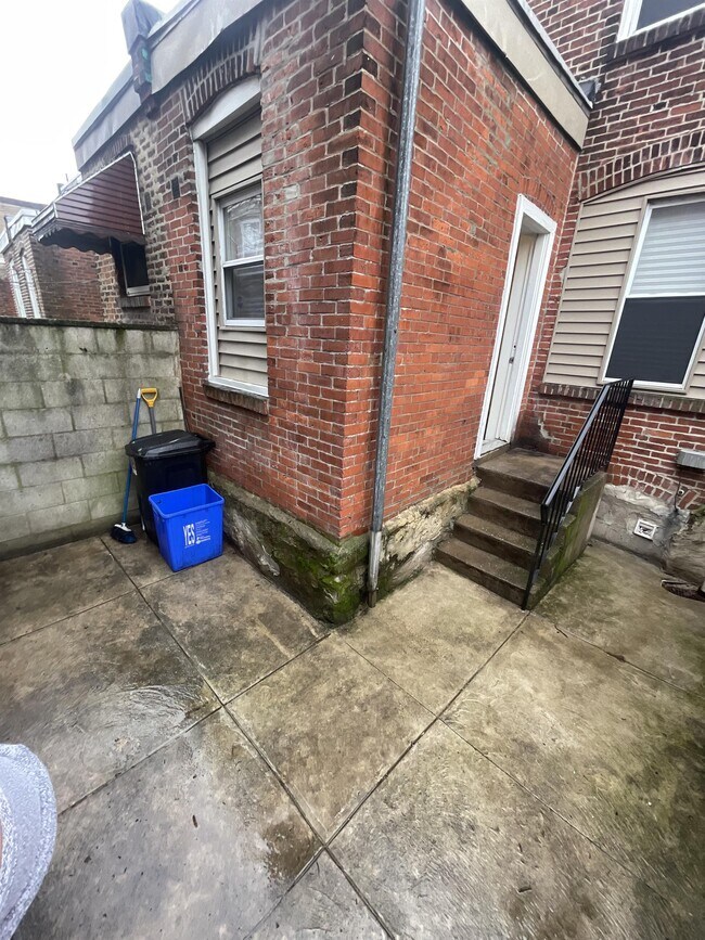 Foto del edificio - 1334 S Newkirk St
