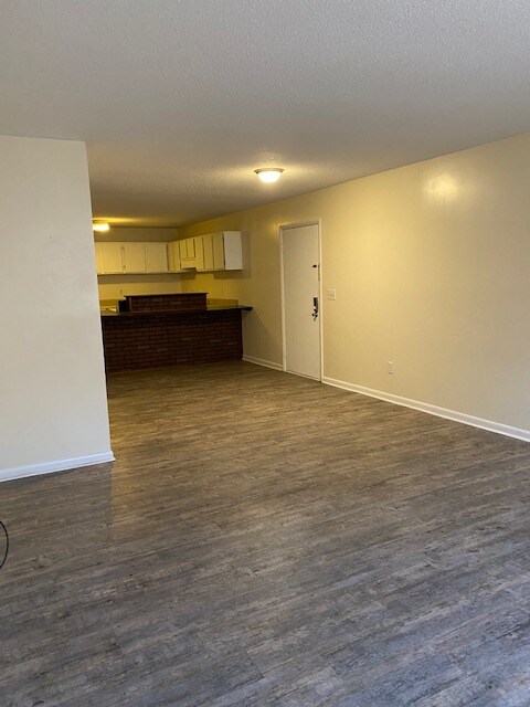 Foto del edificio - 810 65th Ave N