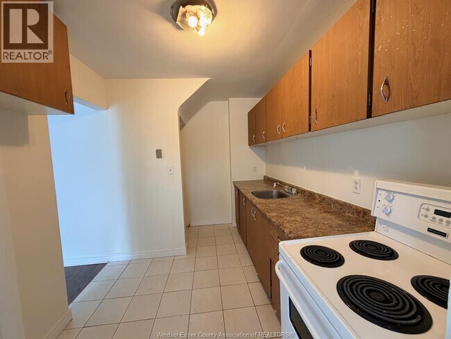 Photo du bâtiment - 1730 Columbia Ct