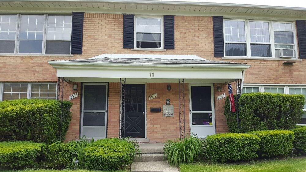 Primary Photo - 2515 W 13 Mile Rd