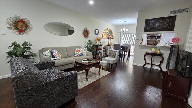 Building Photo - 1805 Stoney Brook Dr