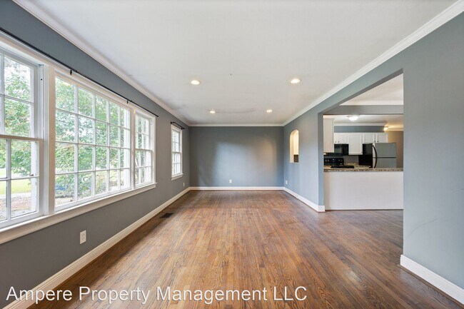 Building Photo - 3 br, 2 bath House - 5409 Crestwood Blvd