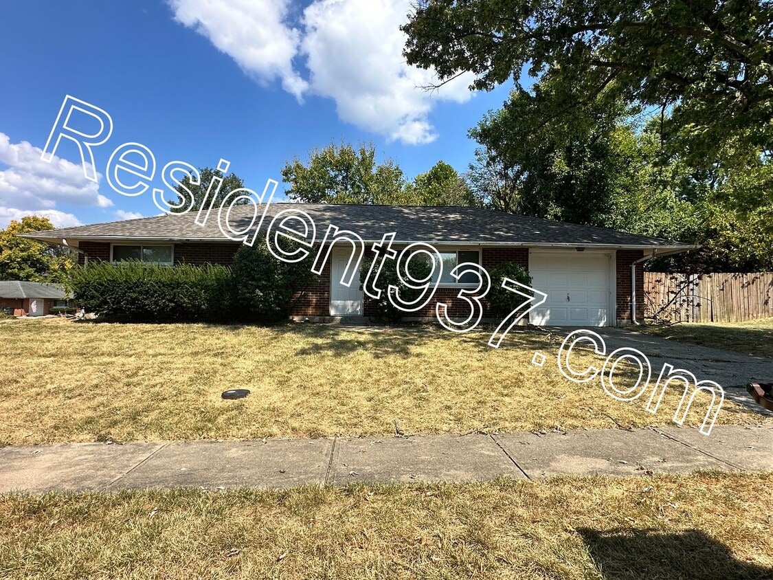 3 Bed 1 bath - 3 Bed 1 bath