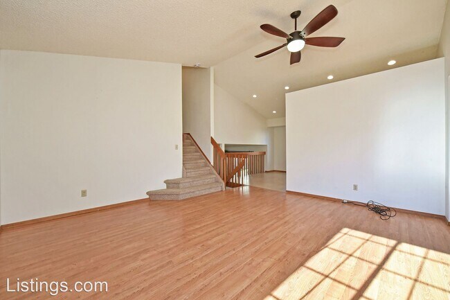 Building Photo - 3 br, 3 bath House - 4330 Archwood Dr